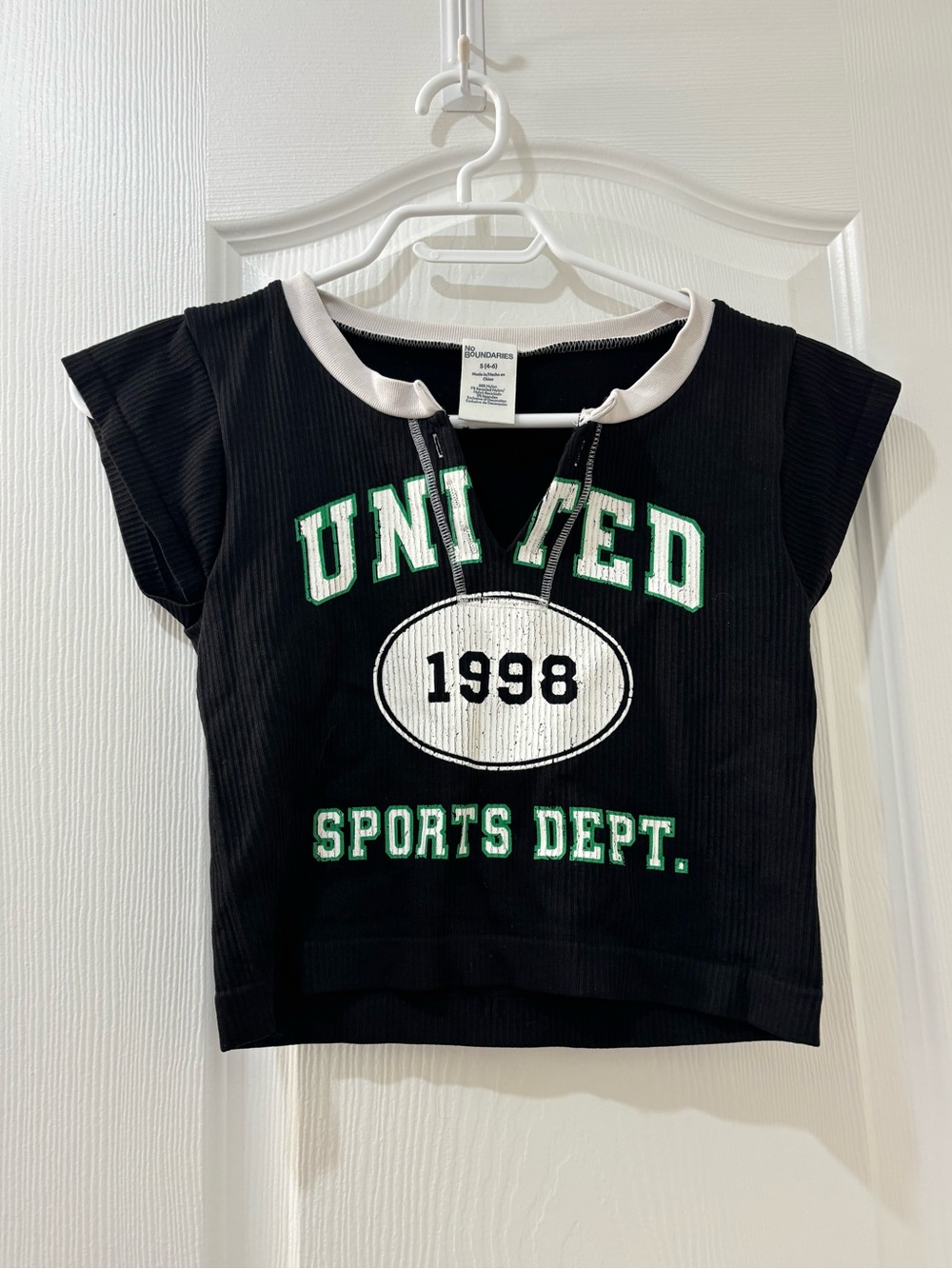 Black 'United Sports Dept.' Graphic Crop Top